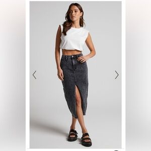 Black/gray denim midi skirt